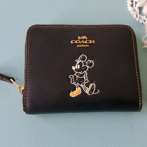 Coach Disney X Small Zip Around Wallet in Black with Minnie Motif 69204